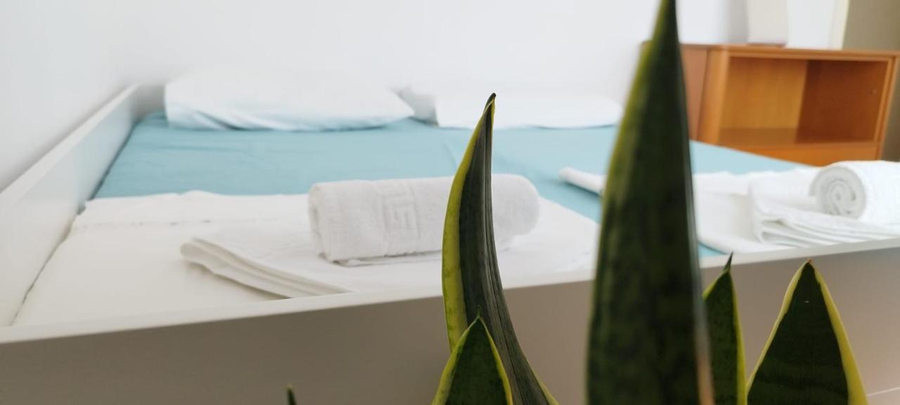 7 Flower Street Apartment Sempeter pri Gorici Екстериор снимка