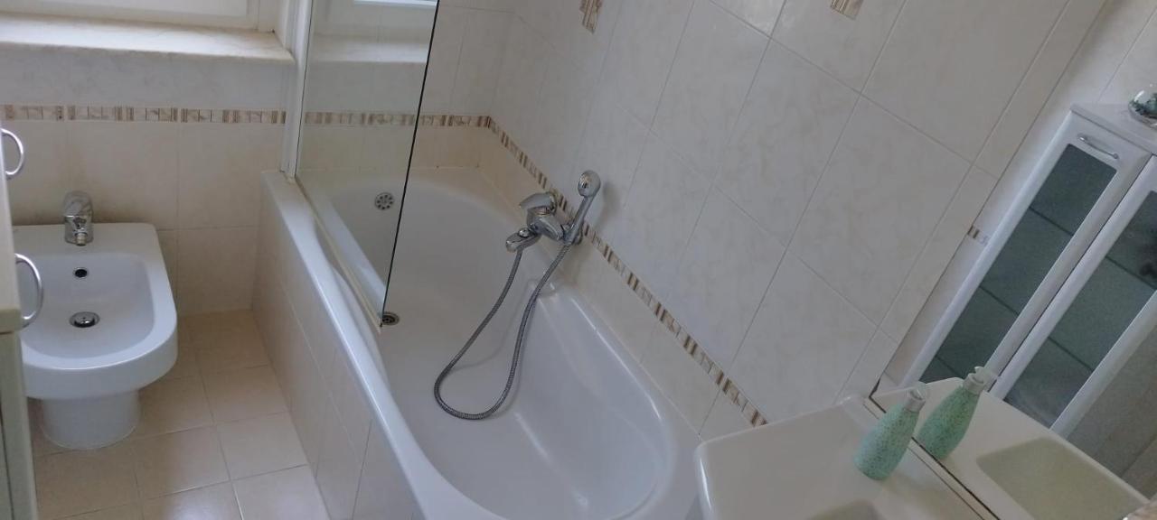 7 Flower Street Apartment Sempeter pri Gorici Екстериор снимка